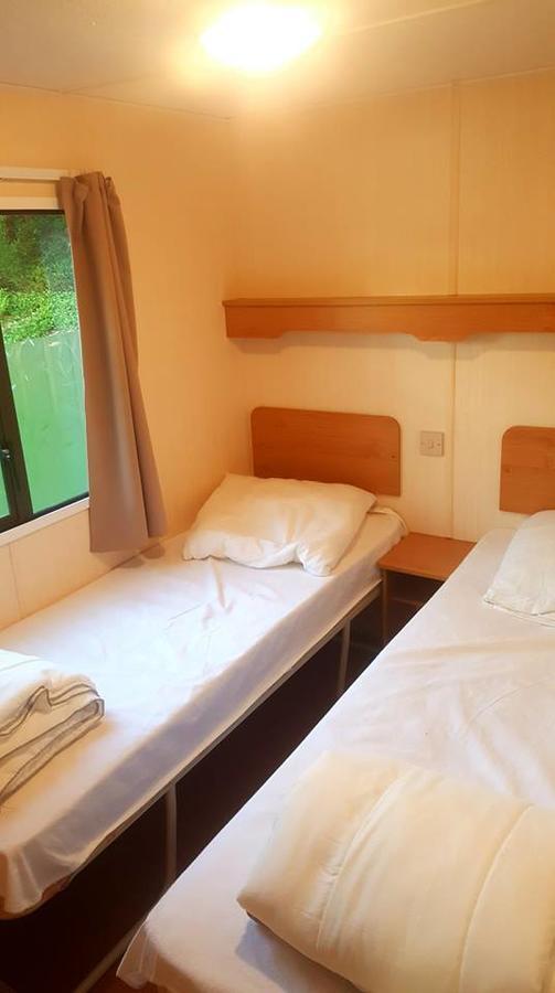 Camping De La Reuille Flere-la-Riviere Luaran gambar